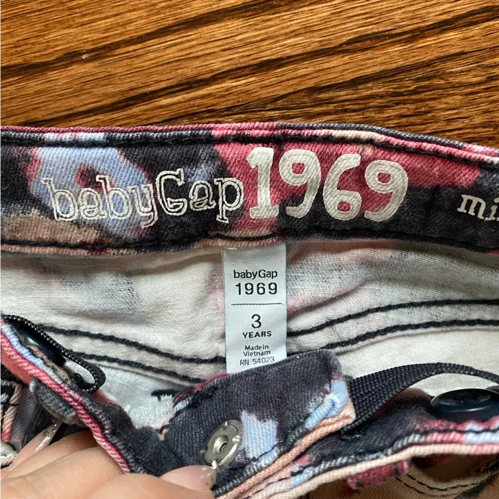 GAP Kids Jeans in Pink, Blue, Black Floral Print
